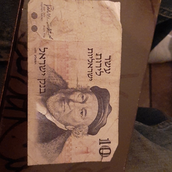 foreign currency - Picture 10 of 14